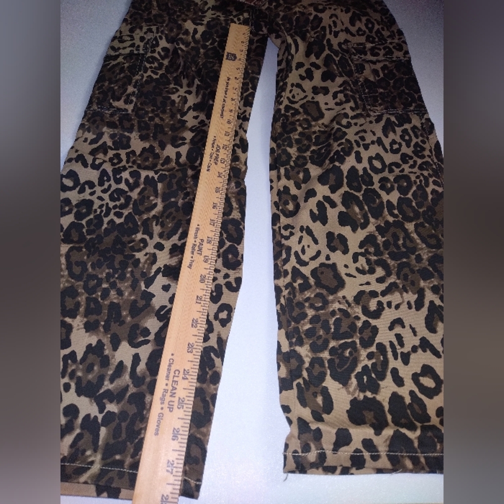 VIP Jeans Women's cargo pants animal print Print Wide Leg Brown Black New 15/32 - Picture 3 of 8